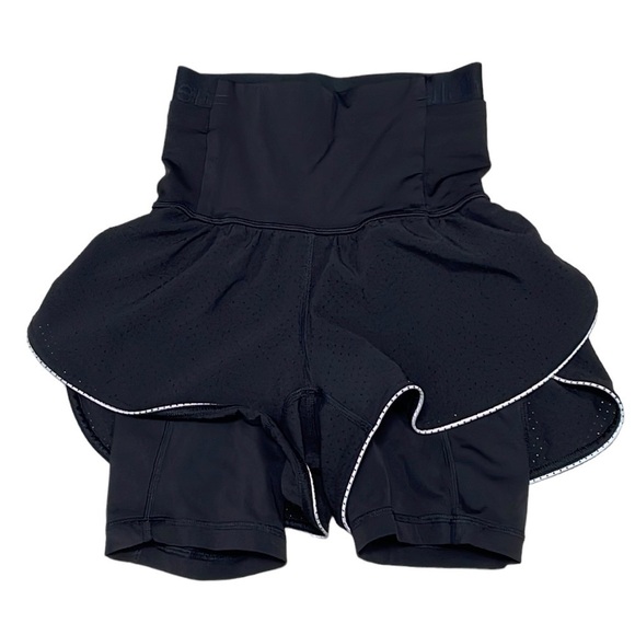 Lululemon Athletica Mini Shorts Black Size 6 - Picture 1 of 11
